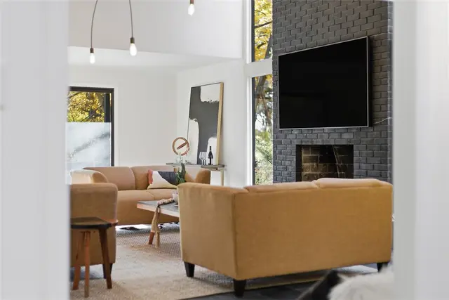 1 Myrtle Hill Road gallery image 9
