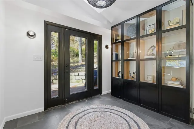 1 Myrtle Hill Road gallery image 11