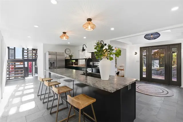 1 Myrtle Hill Road gallery image 12