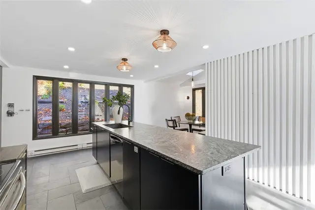 1 Myrtle Hill Road gallery image 14