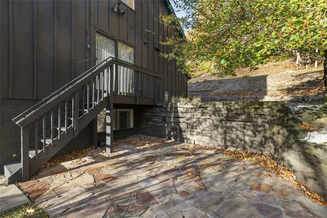 1 Myrtle Hill Road gallery image 35