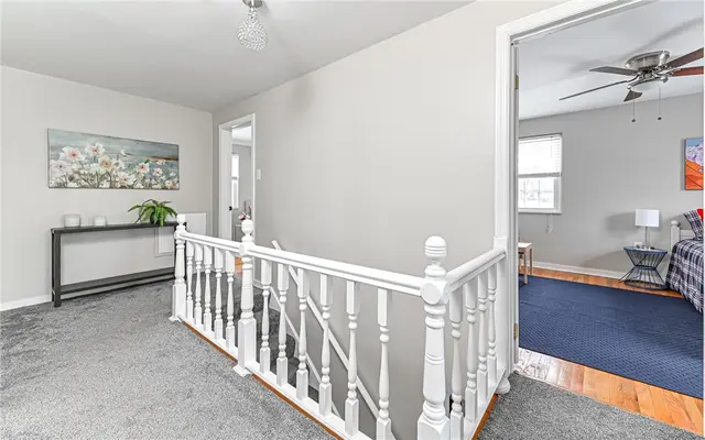 100 Berkeley Meadows Ct gallery image 7