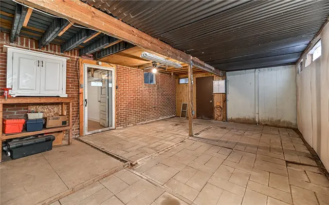 100 Berkeley Meadows Ct gallery image 19