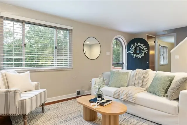 100 Harbeth Dr gallery image 22