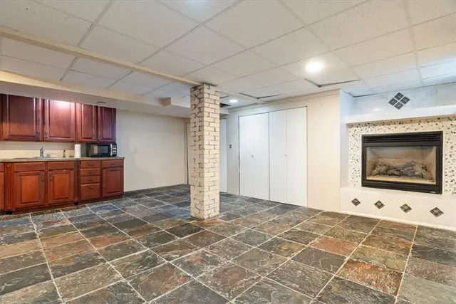 100 Harbeth Dr gallery image 28