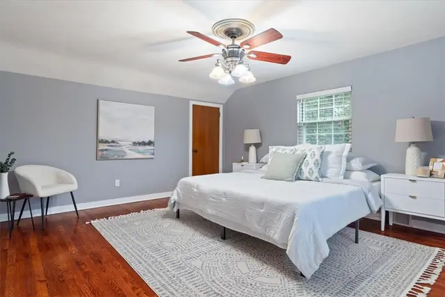 100 Harbeth Dr gallery image 31