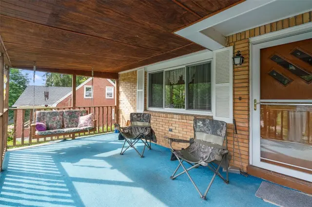 100 Longvue Dr gallery image 2