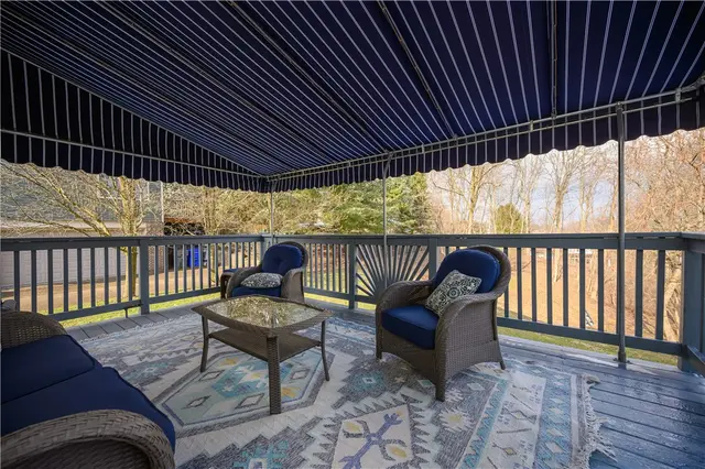 100 Summerlawn Dr gallery image 33