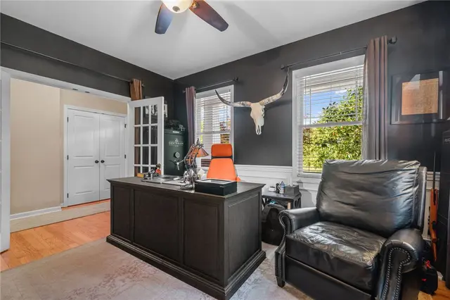 100 Wickerham Dr gallery image 17