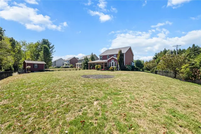 100 Wickerham Dr gallery image 41