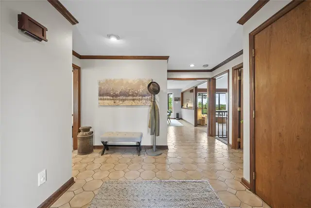 1000 Pleasant Hill Road gallery image 9