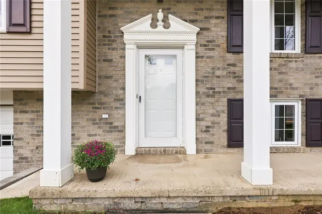 1001 Fassinger Lane gallery image 3