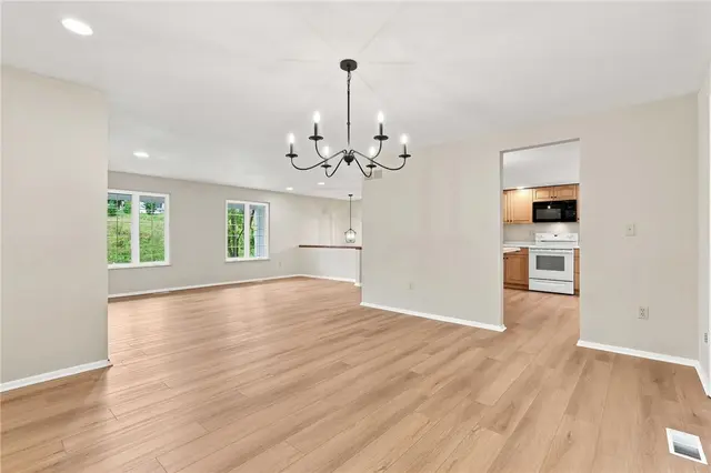 1001 Fassinger Lane gallery image 37