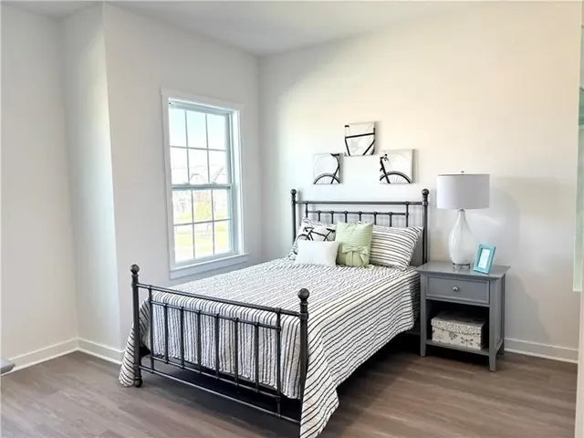 1002 Whistler Way gallery image 12