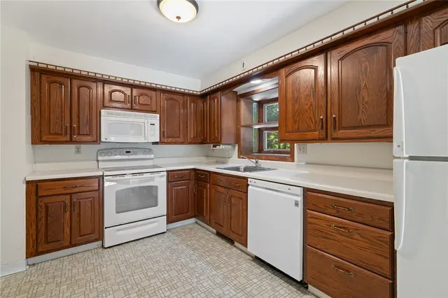 1003 Rutgers Dr gallery image 25