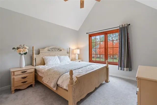 1004 Amy Place gallery image 26