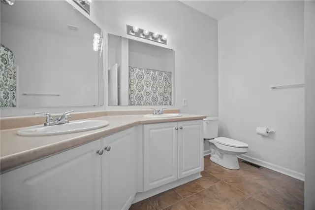 1005 Sonie Drive gallery image 2