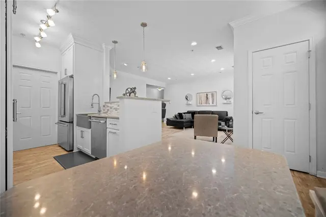 1005 Sonie Drive gallery image 25