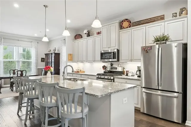 1006 Mohawk Lane gallery image 49
