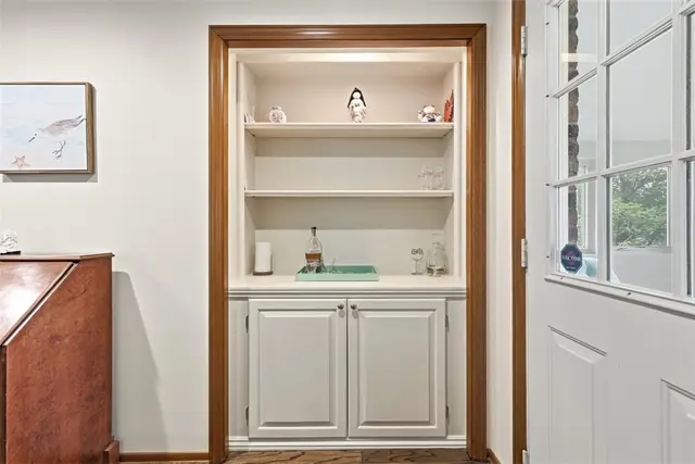 10062 Oakridge Drive gallery image 13