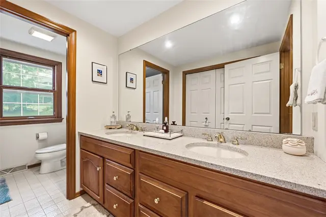 10062 Oakridge Drive gallery image 46