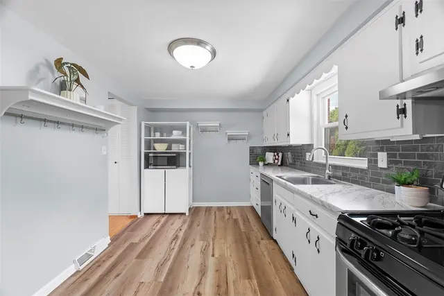 1007 Bernice Dr gallery image 10