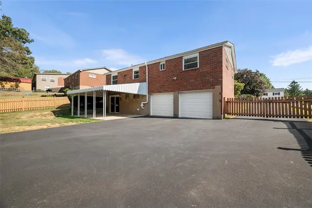 1007 Bernice Dr gallery image 31