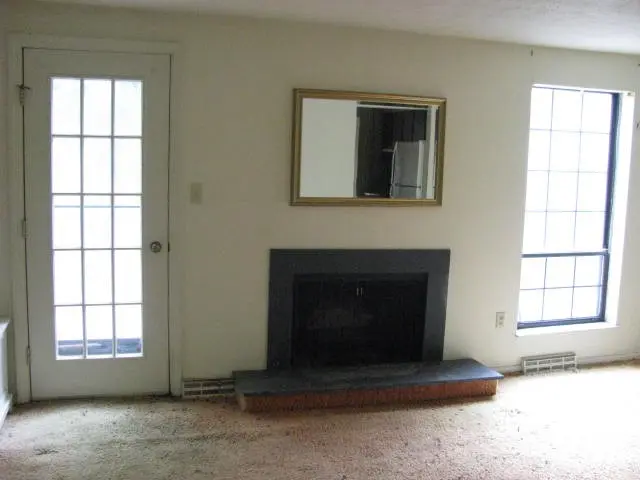 1007 Sewickley Heights Dr gallery image 9