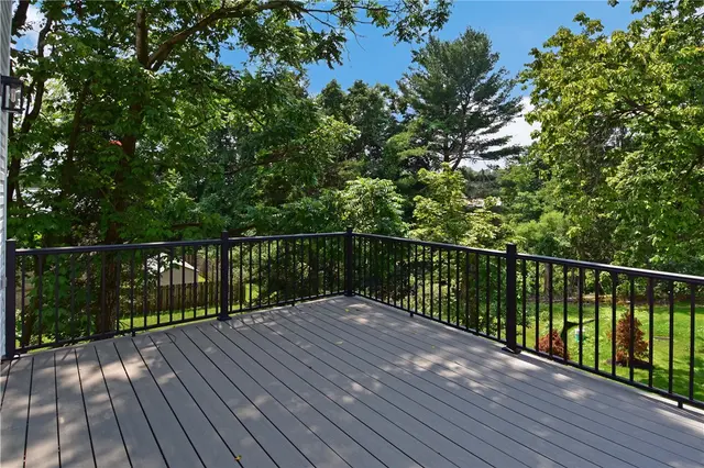 10071 Old Perry gallery image 7