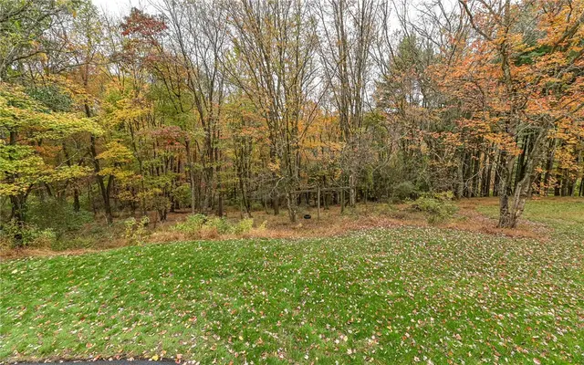 10073 Oakridge Drive gallery image 8