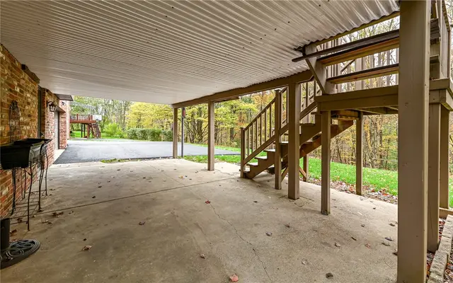 10073 Oakridge Drive gallery image 10