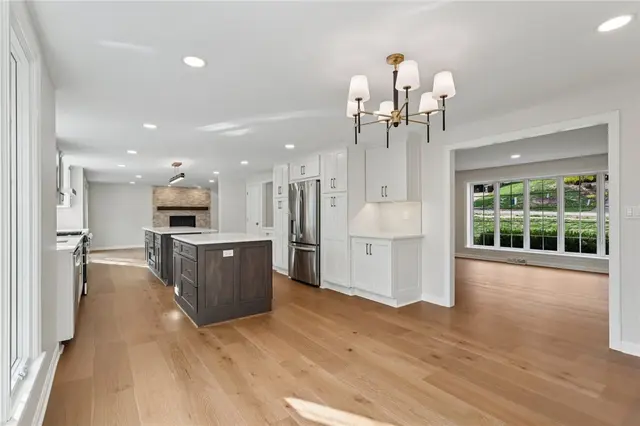 10073 Oakridge Drive gallery image 20