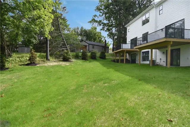 10075 Old Perry gallery image 7