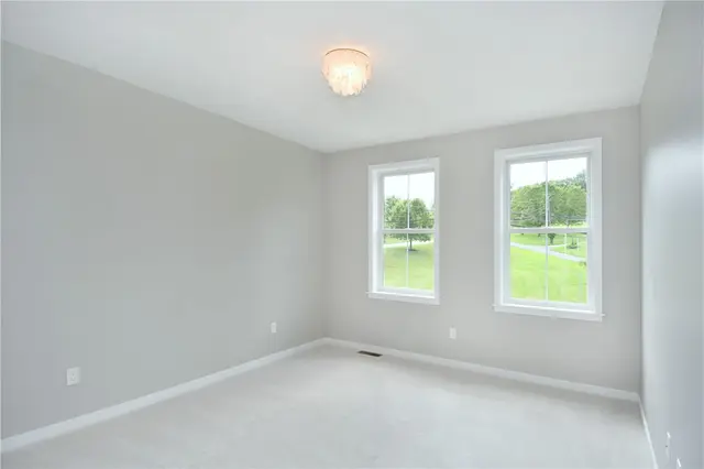 10075 Old Perry gallery image 9