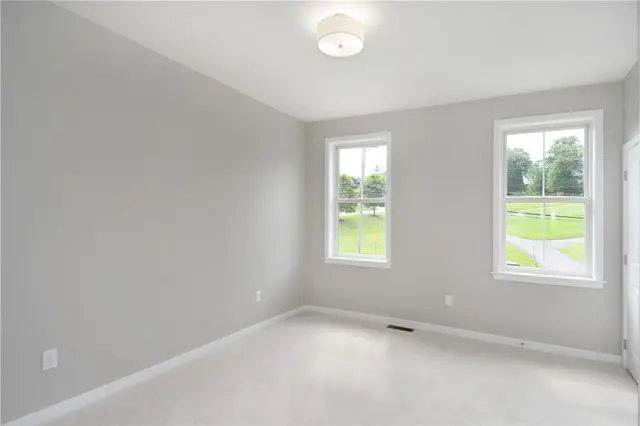 10075 Old Perry gallery image 28