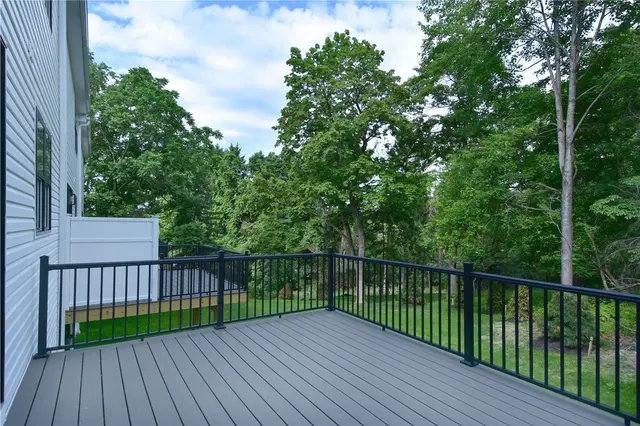 10075 Old Perry gallery image 33