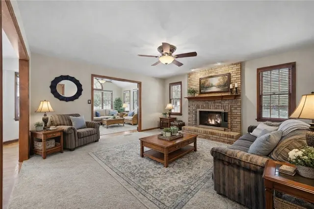 101 Brookshire Drive gallery image 10