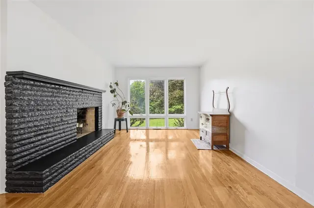 101 Buhlmont Dr gallery image 9