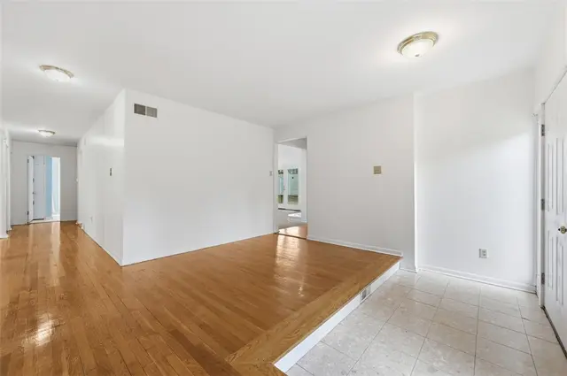 101 Buhlmont Dr gallery image 35