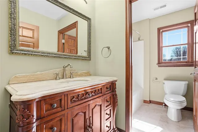 101 Saige Court gallery image 35