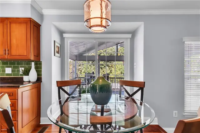 1010 Alpine Drive gallery image 19