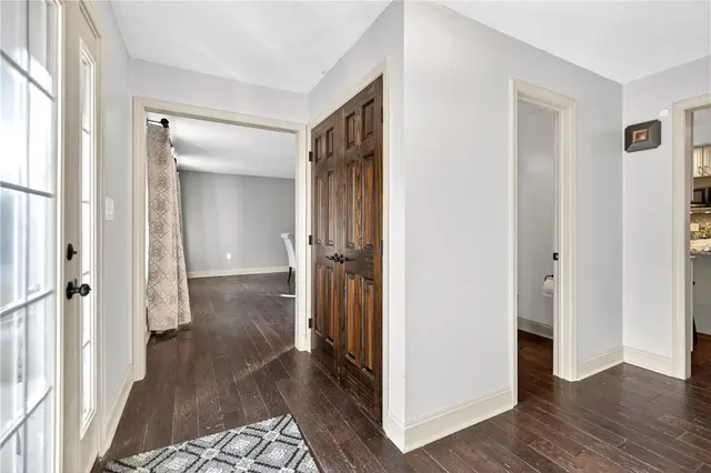 10107 Deer View Point gallery image 23