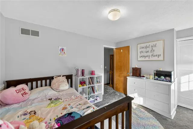 10107 Deer View Point gallery image 35
