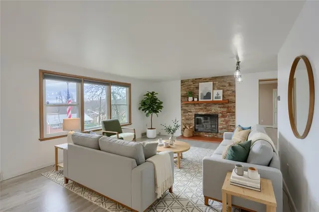 1012 Norton Drive gallery image 9