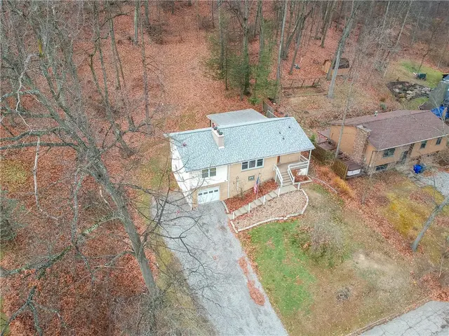 1012 Norton Drive gallery image 16