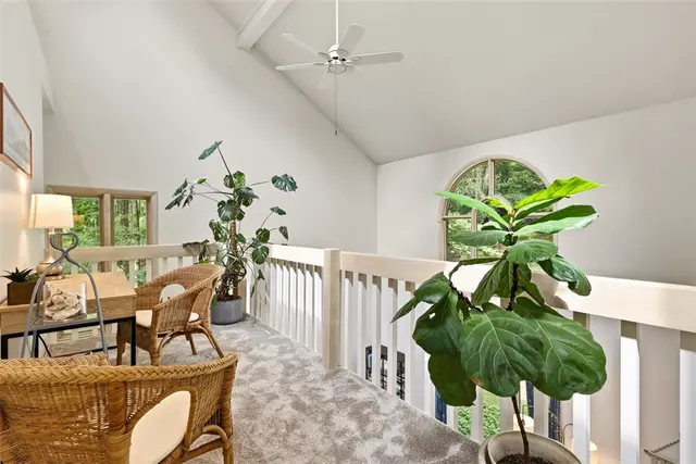 1012 Victoria Place gallery image 25