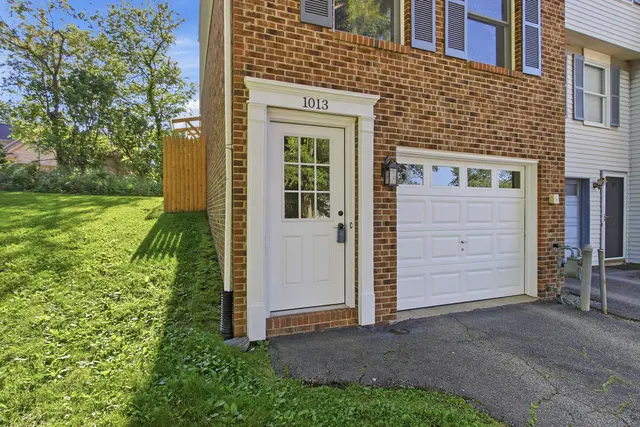 1013 Cottonwood COURT gallery image 13