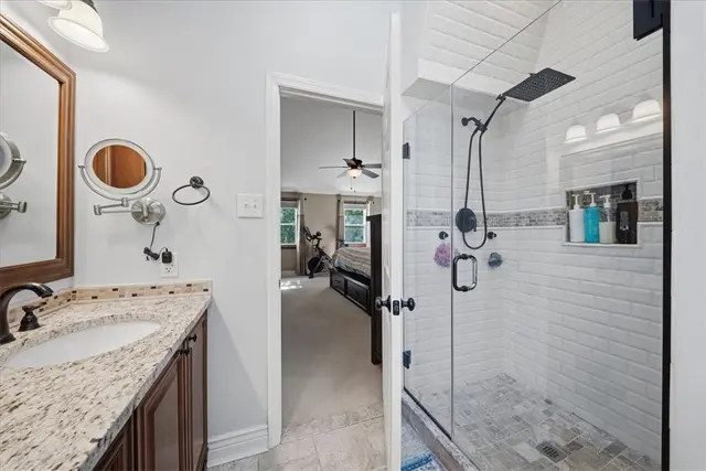 10153 Sudberry Dr gallery image 12