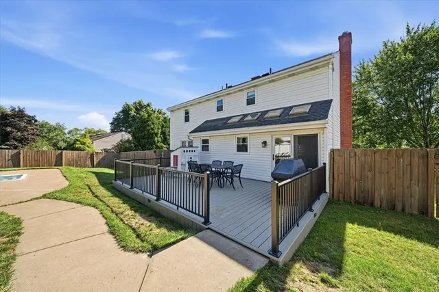 10153 Sudberry Dr gallery image 15