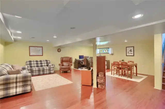 1019 Norton Dr gallery image 24